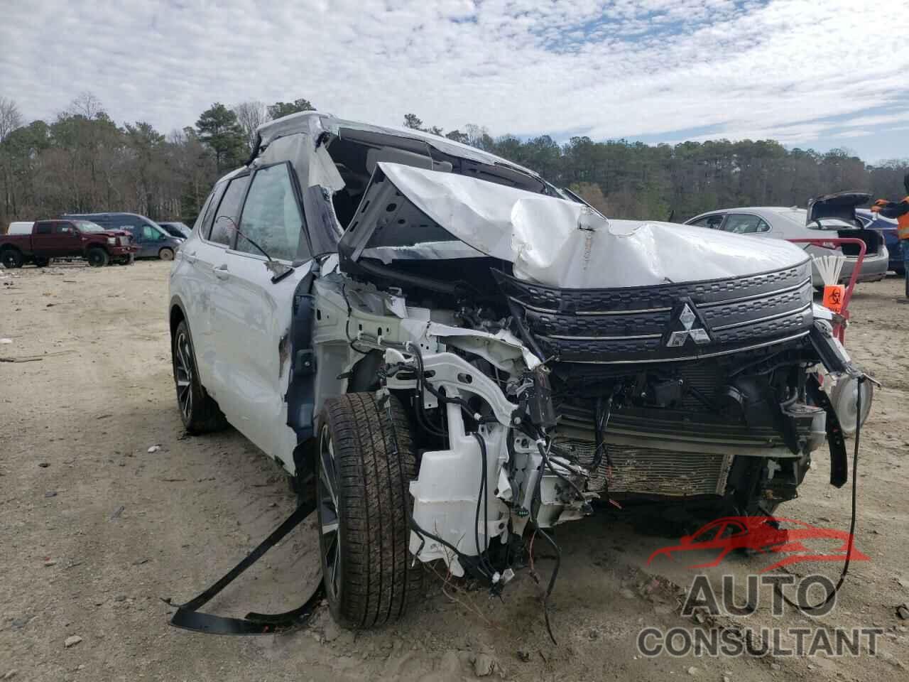MITSUBISHI OUTLANDER 2022 - JA4J4UA89NZ051403