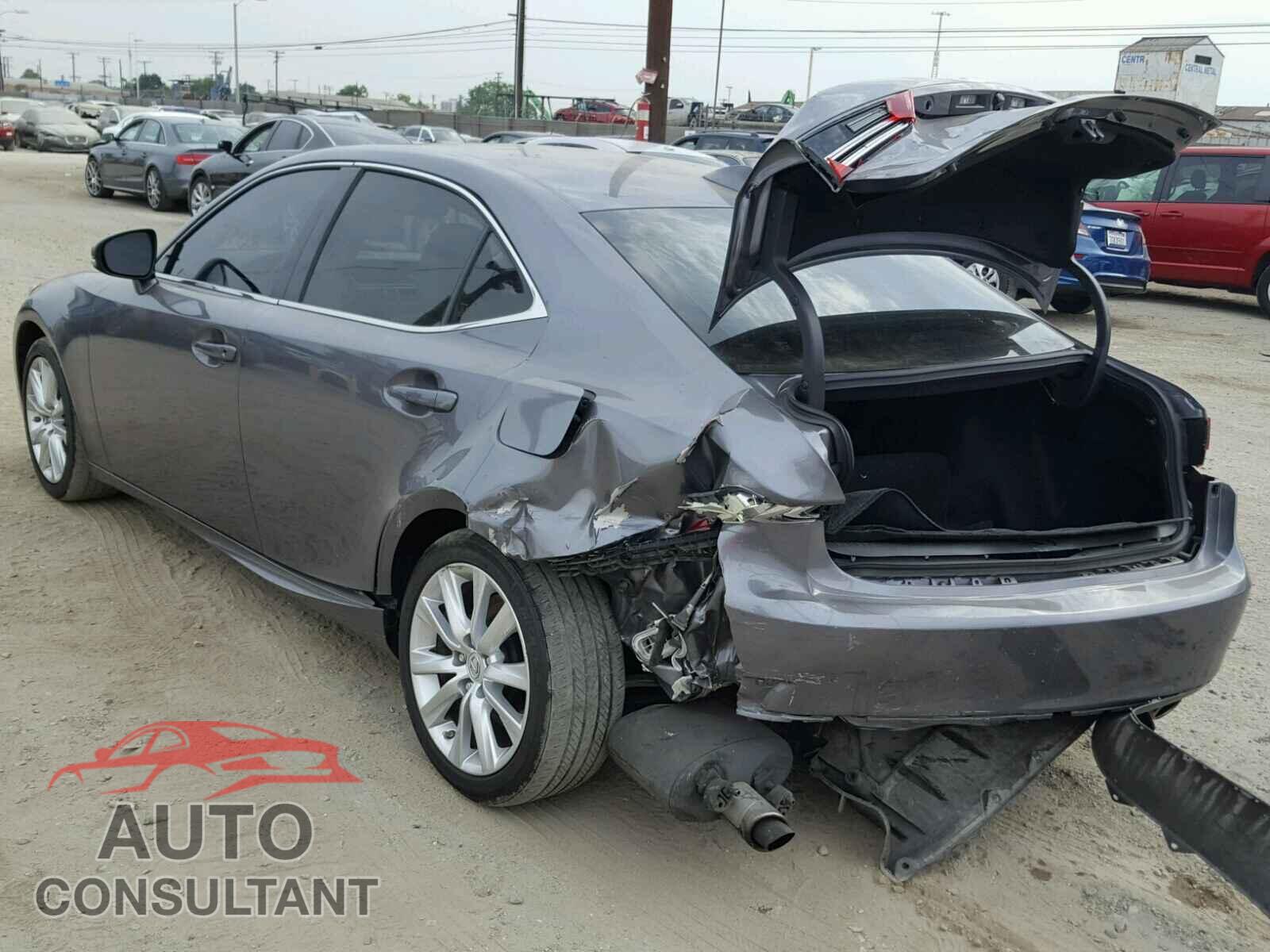 LEXUS IS 2016 - JTHBA1D27G5035119