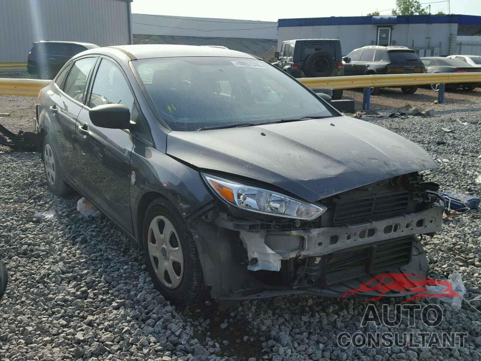 FORD FOCUS 2015 - 1FADP3E24FL279488