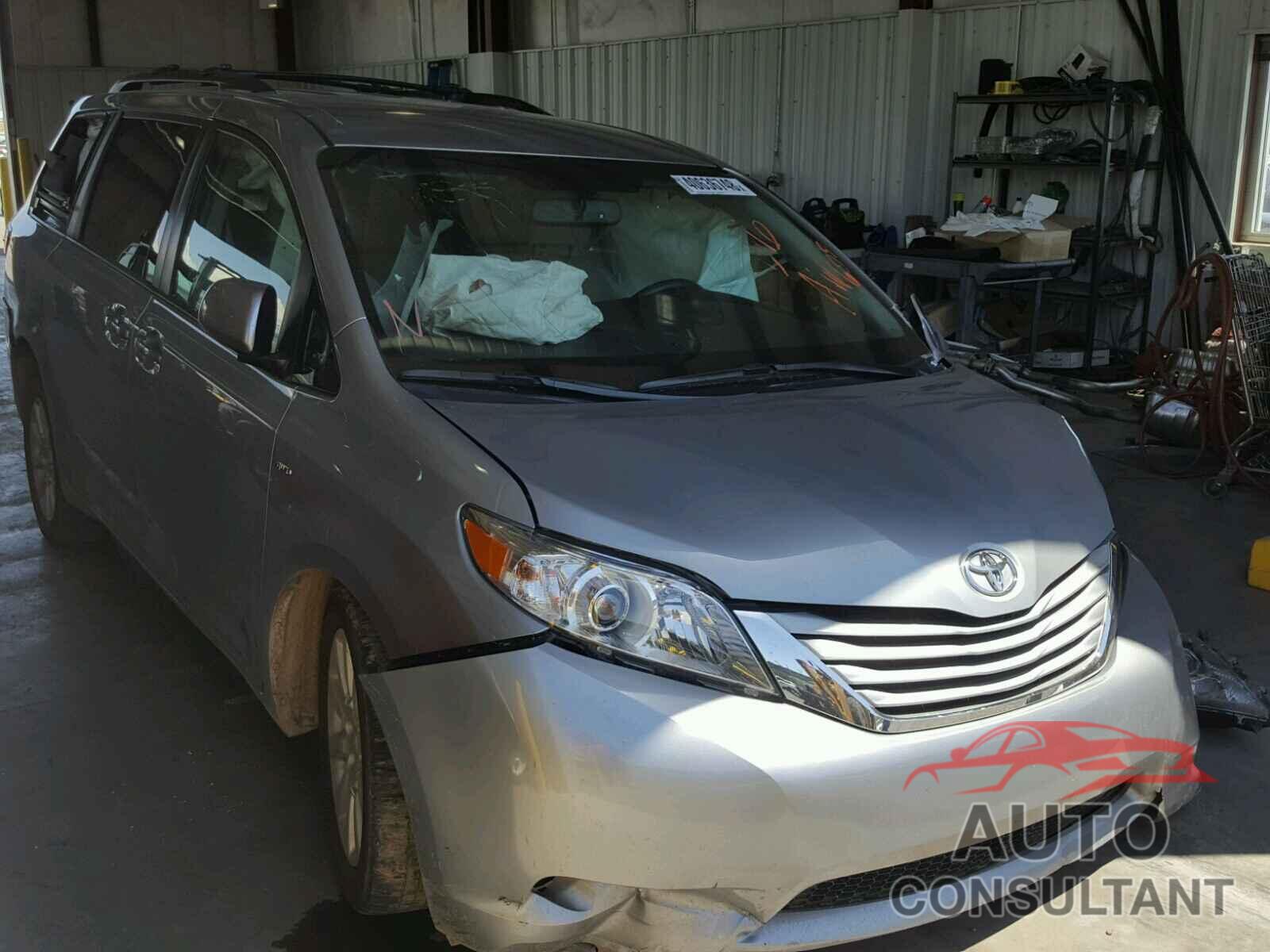 TOYOTA SIENNA LE 2016 - 5TDJK3DC4GS139771