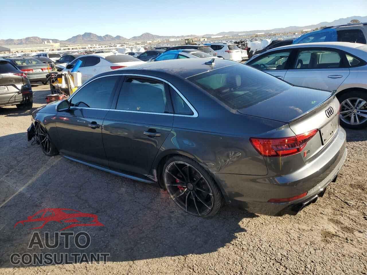AUDI S4/RS4 2018 - WAUC4AF44JA003512