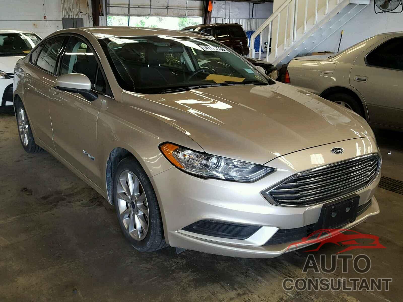 FORD FUSION 2017 - 3FA6P0LU7HR307025