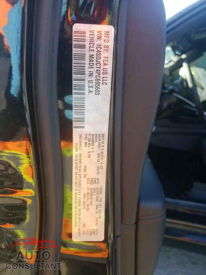 DODGE DURANGO 2023 - 1C4SDJCT4PC695603