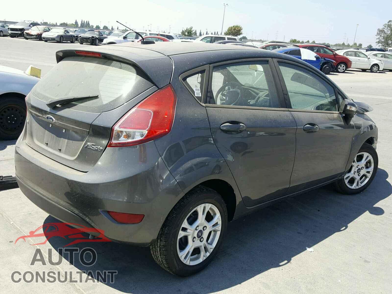 FORD FIESTA SE 2015 - 3FADP4EJ2FM162374