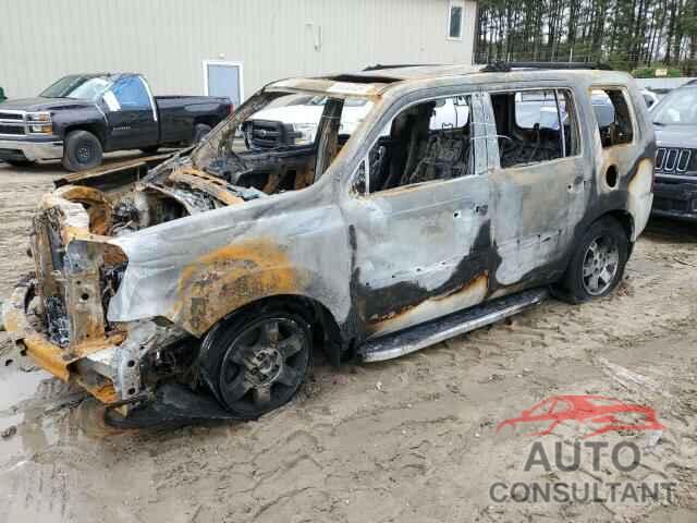 HONDA PILOT 2011 - 5FNYF4H95BB037156