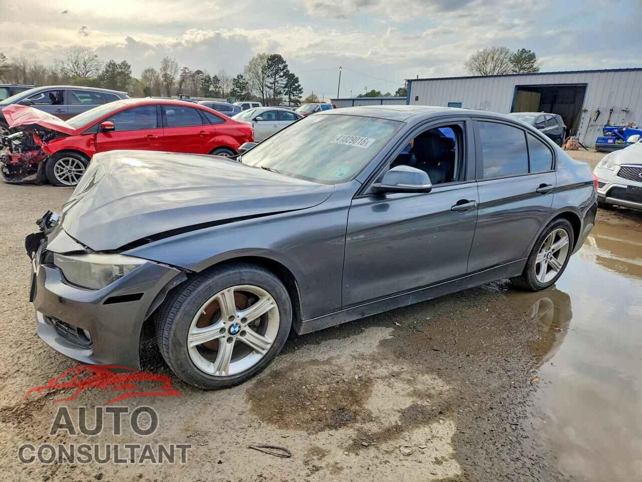 BMW 3 SERIES 2015 - WBA3C1C59FP852300