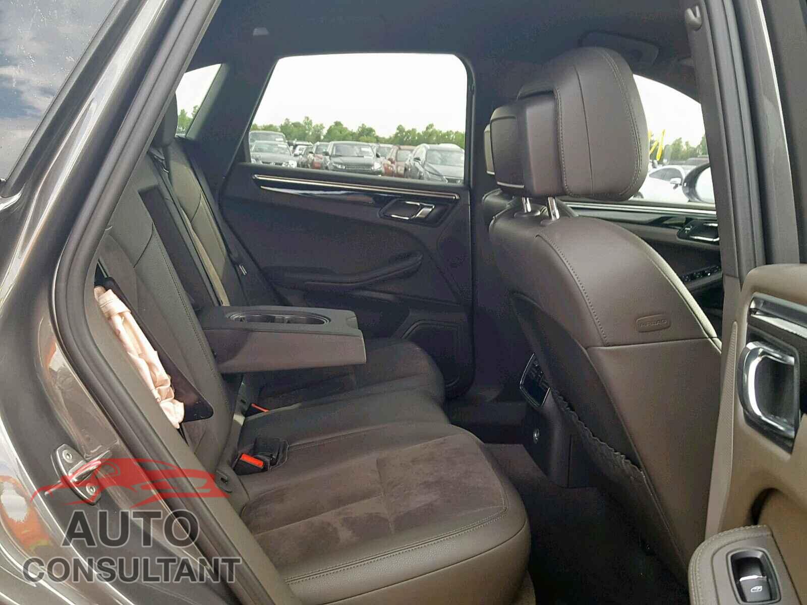PORSCHE MACAN S 2016 - WP1AB2A50GLB49892