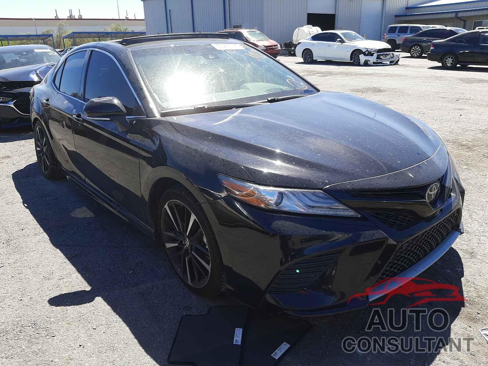 TOYOTA CAMRY 2018 - 4T1BZ1HK7JU013683