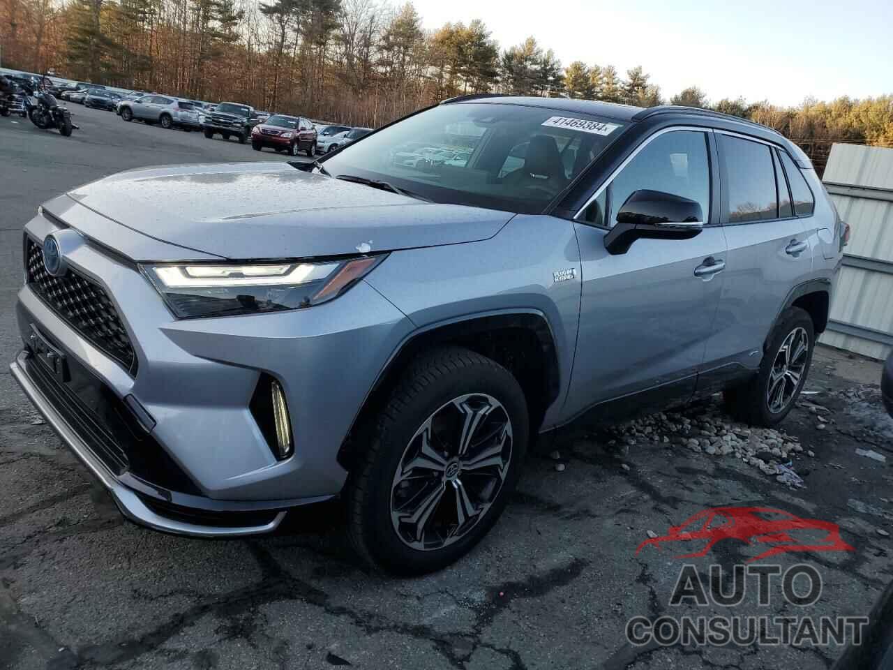 TOYOTA RAV4 2023 - JTMEB3FVXPD164167