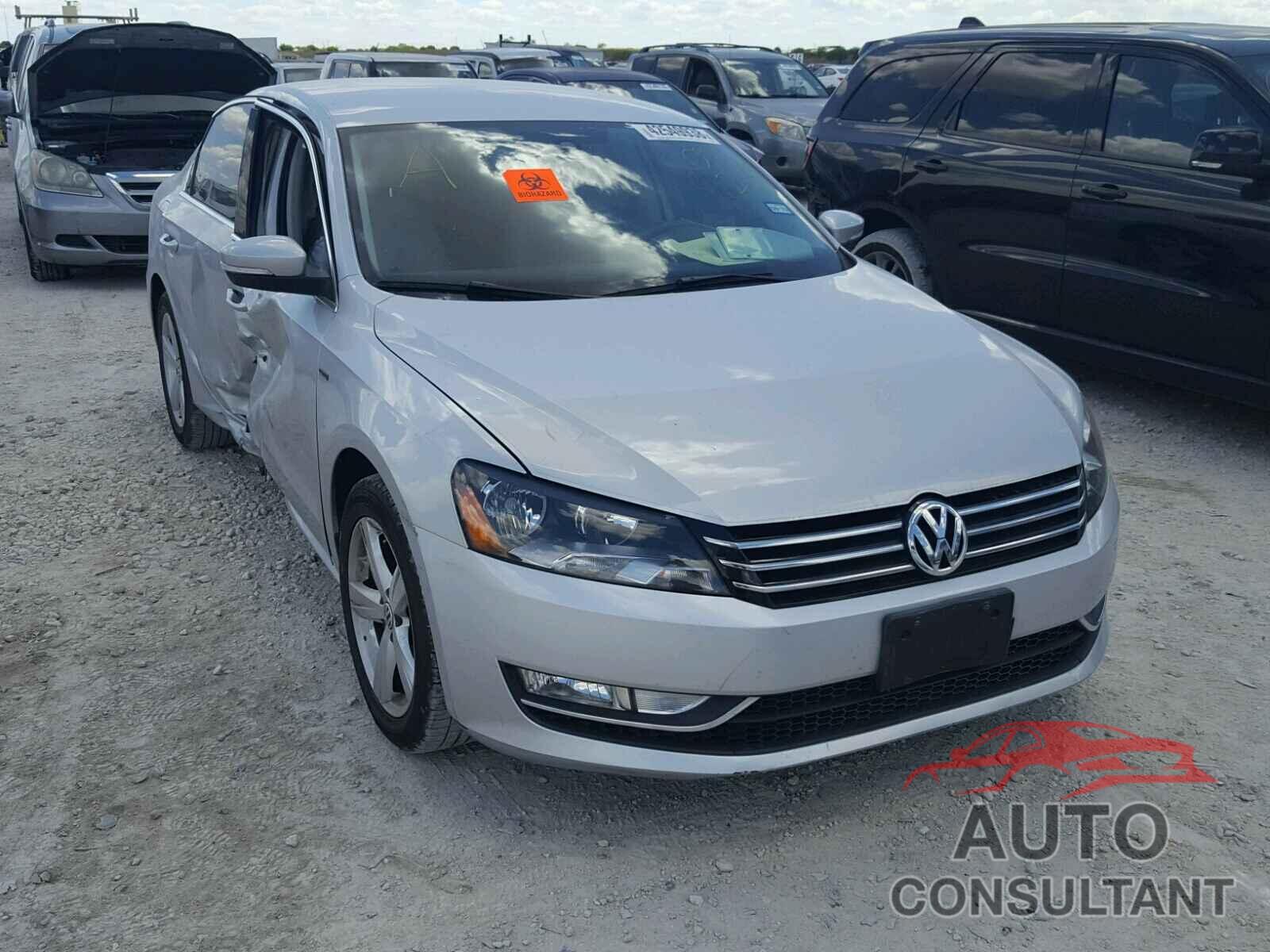 VOLKSWAGEN PASSAT 2015 - 1VWAS7A38FC099235