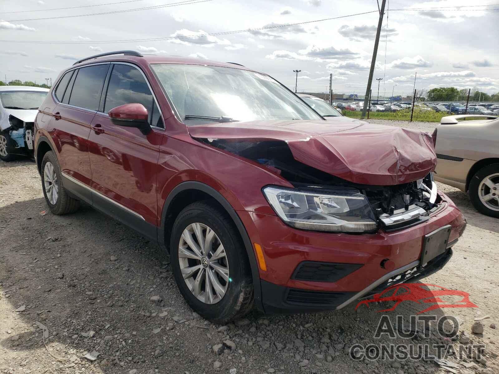 VOLKSWAGEN TIGUAN 2018 - 3VV2B7AX1JM143529