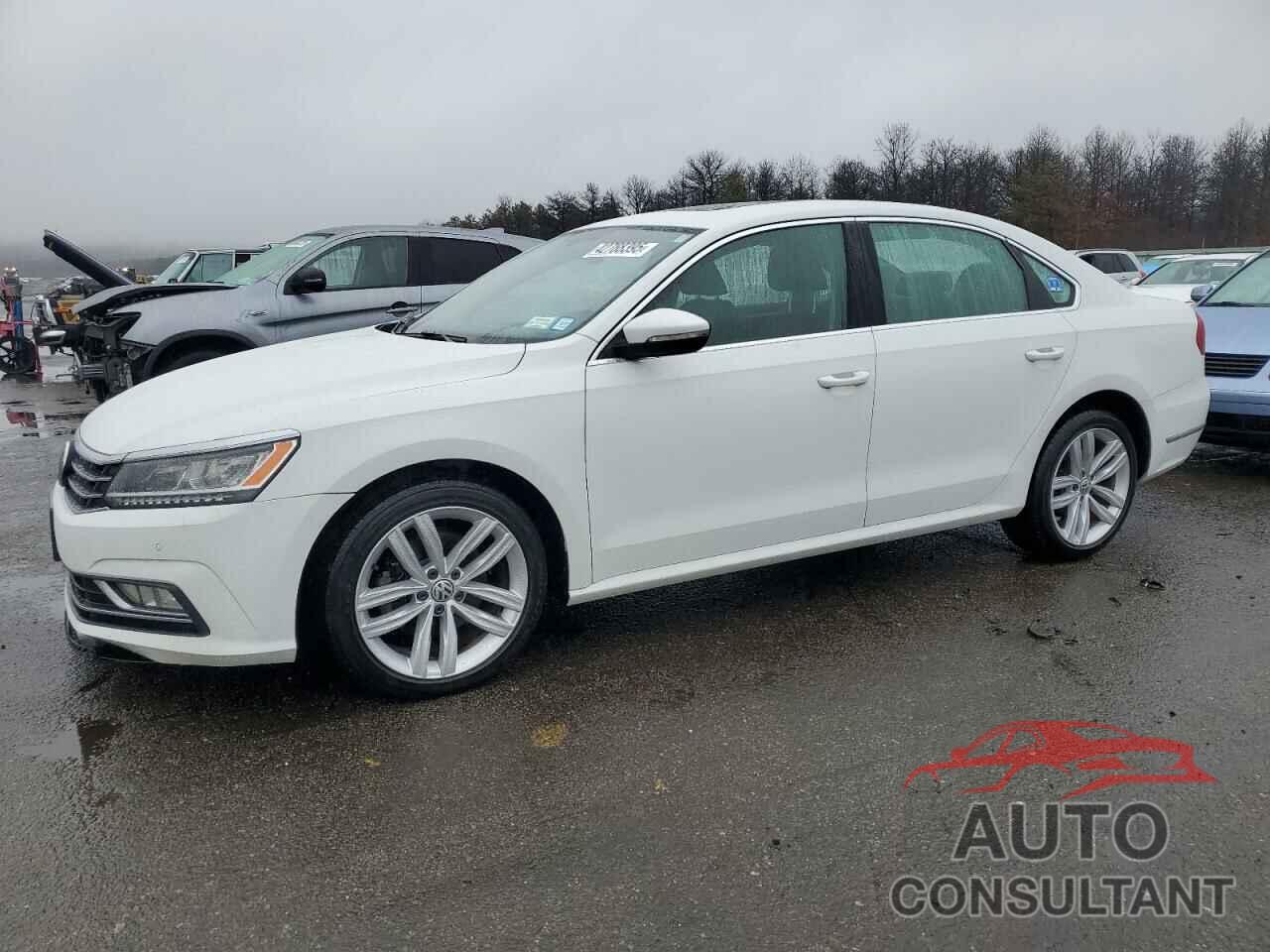 VOLKSWAGEN PASSAT 2018 - 1VWBA7A39JC012295