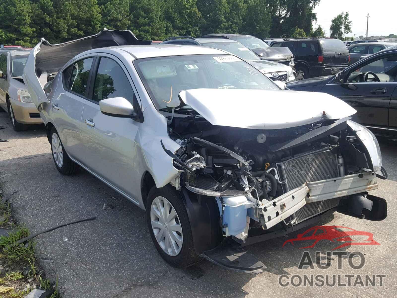 NISSAN VERSA 2017 - 3N1CN7AP2HL812887