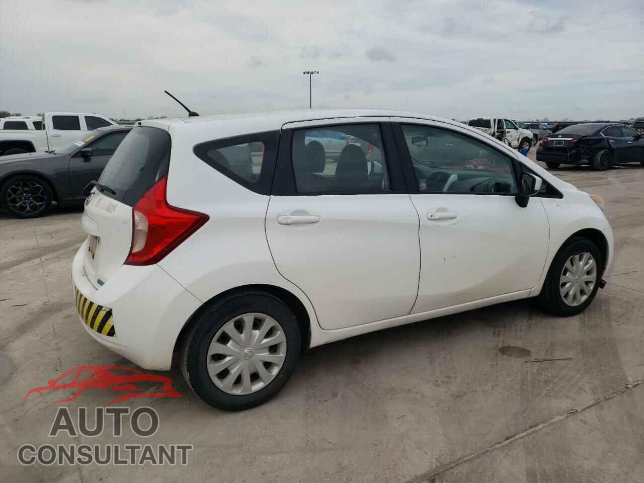 NISSAN VERSA 2016 - 3N1CE2CP8GL362788