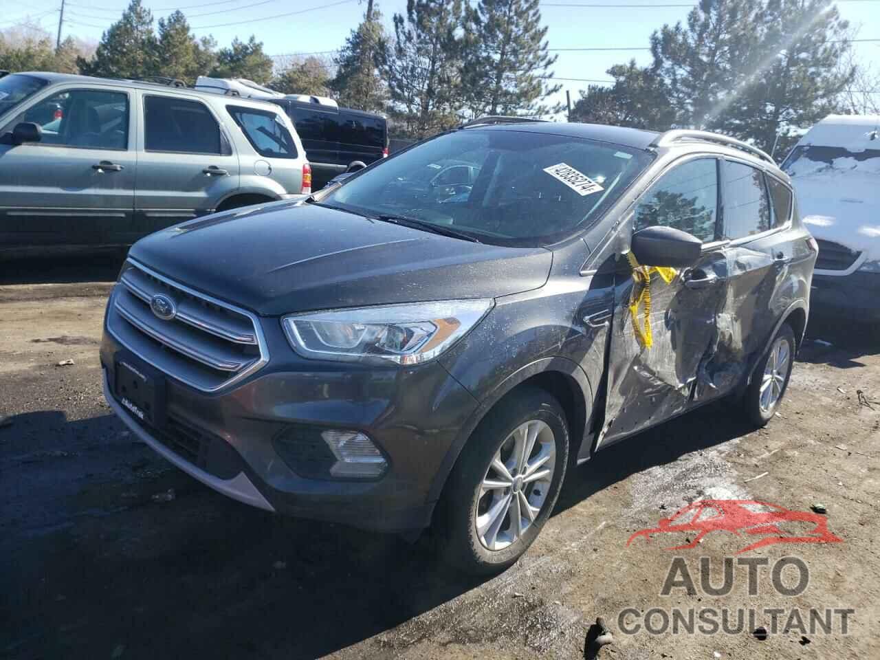 FORD ESCAPE 2017 - 1FMCU9GD5HUE17709