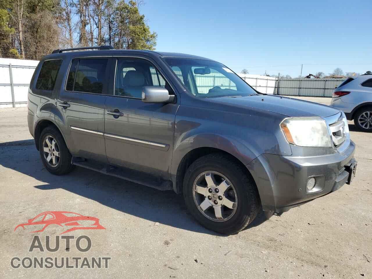 HONDA PILOT 2011 - 5FNYF4H97BB042570