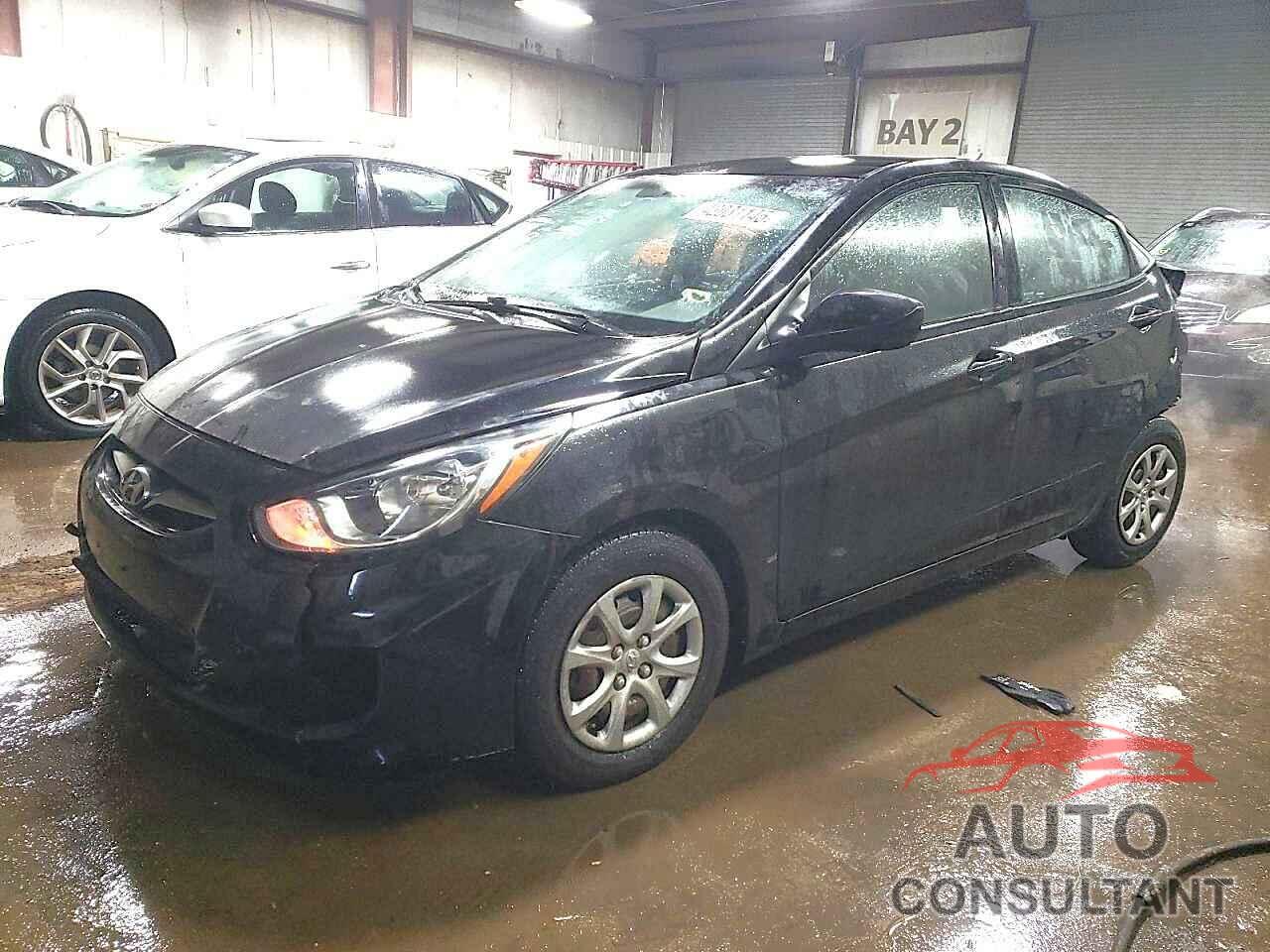 HYUNDAI ACCENT 2013 - KMHCT4AE3DU463122