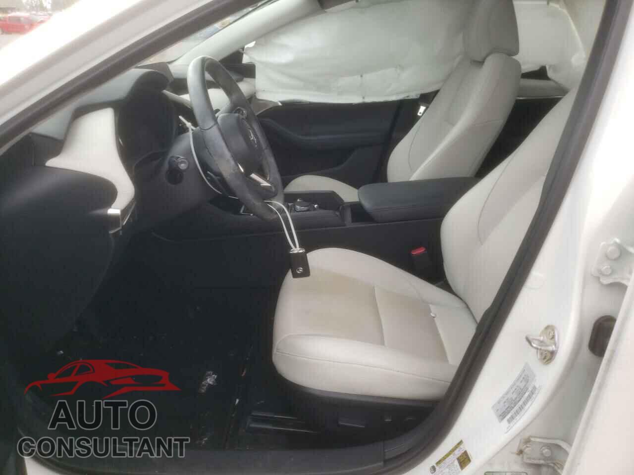 MAZDA 3 2019 - JM1BPACM9K1101754