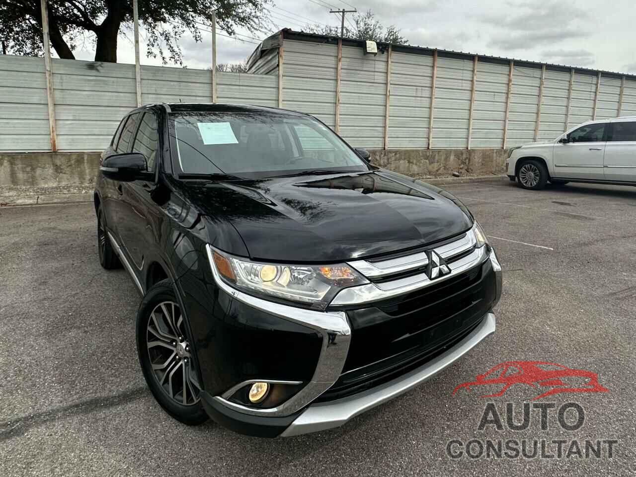 MITSUBISHI OUTLANDER 2016 - JA4AD3A3XGZ040184