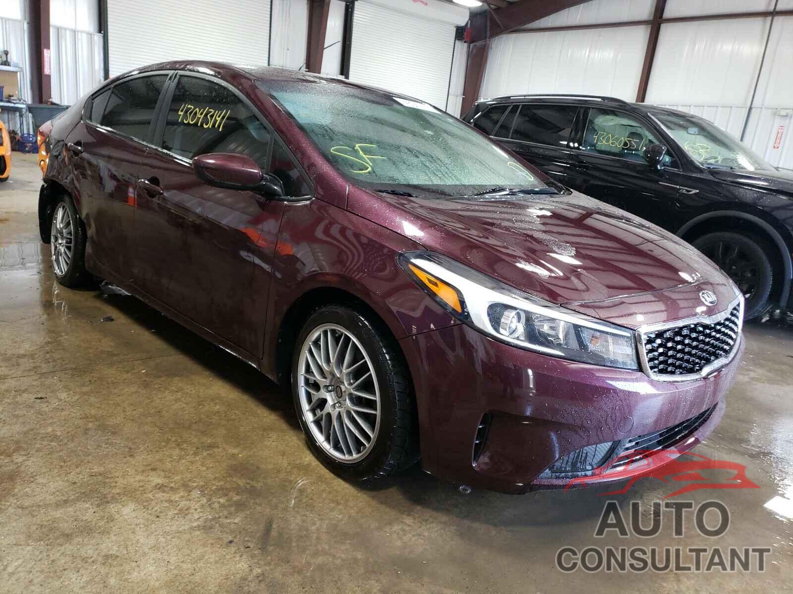 KIA FORTE 2018 - 3KPFL4A79JE244212