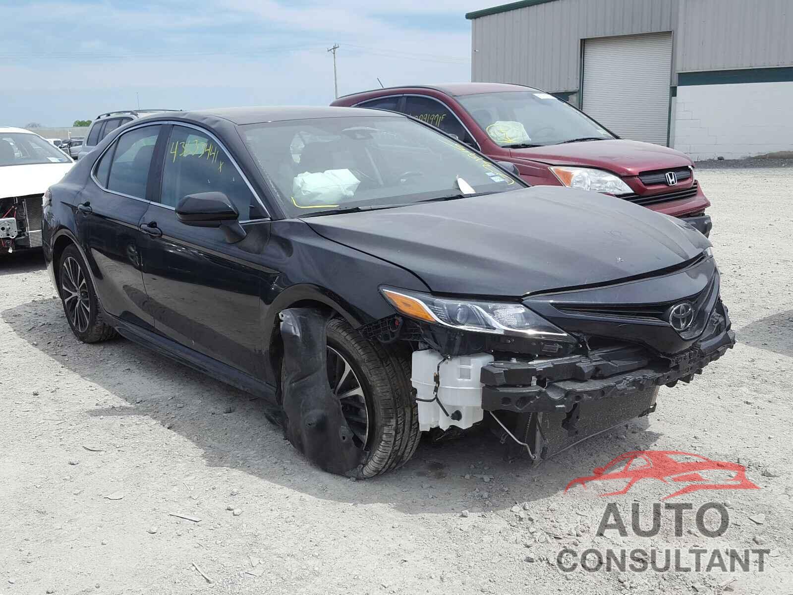 TOYOTA CAMRY 2020 - 4T1G11AK7LU909394