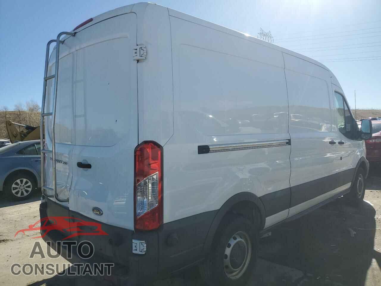 FORD TRANSIT 2017 - 1FTYR2CM2HKB46662