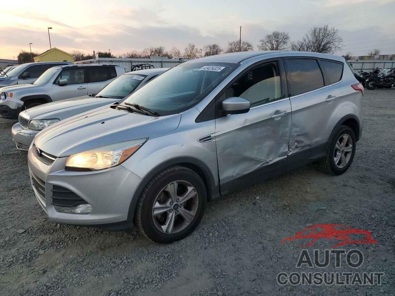 FORD ESCAPE 2015 - 1FMCU0G94FUA93169