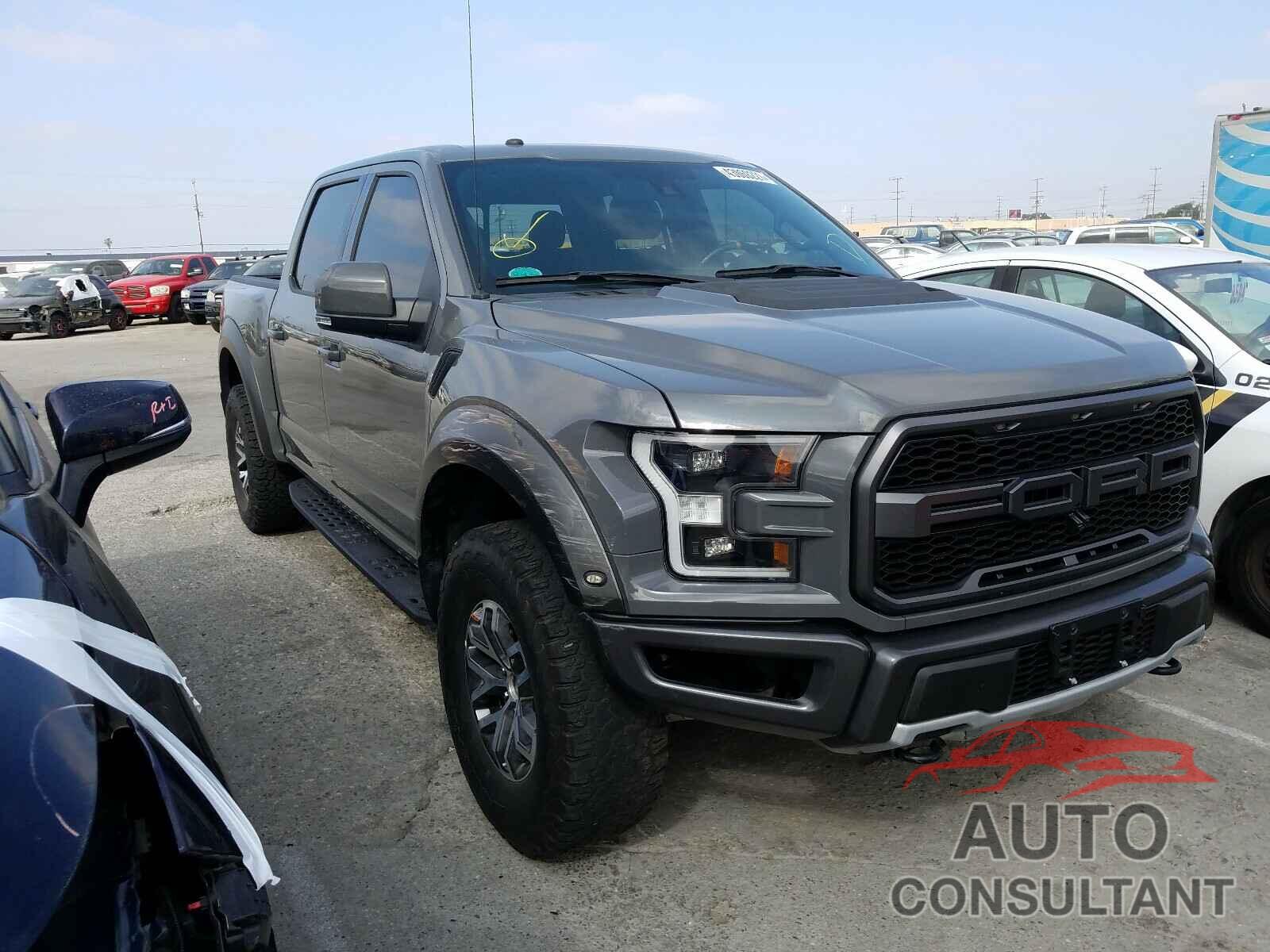 FORD F150 SVT 2018 - 1FTFW1RG8JFB71902