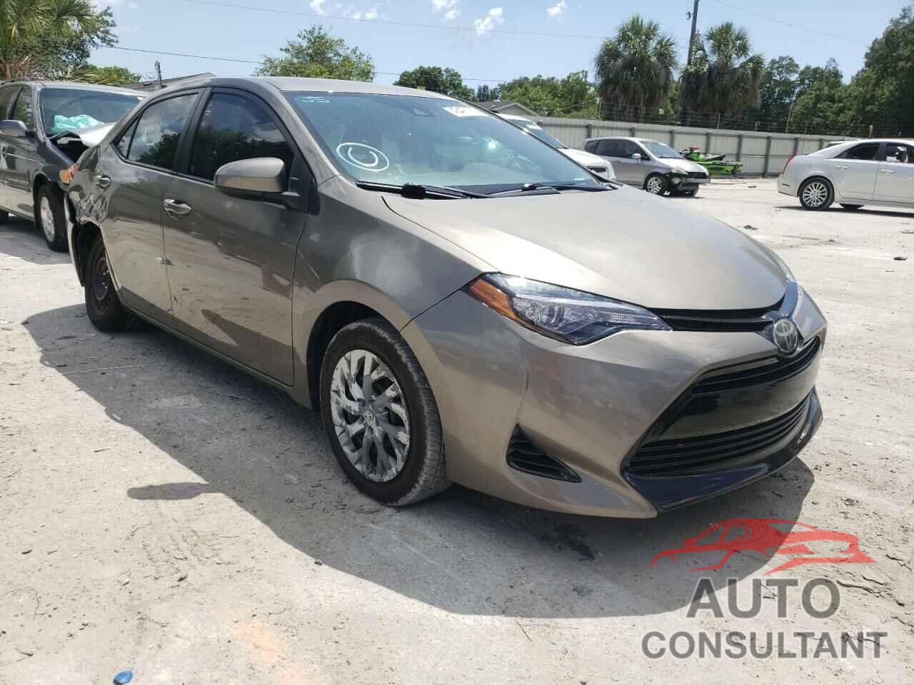 TOYOTA COROLLA 2018 - 5YFBURHEXJP741944