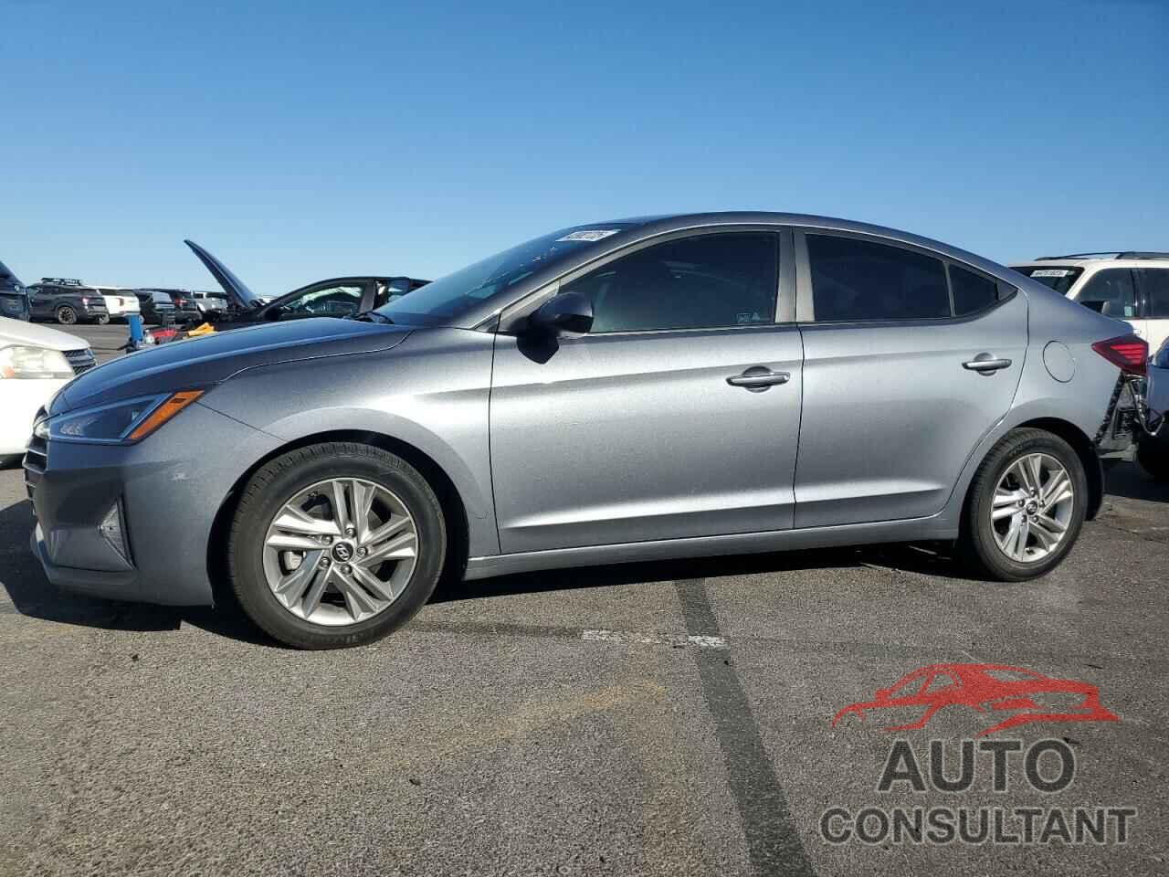 HYUNDAI ELANTRA 2019 - KMHD84LF4KU836287