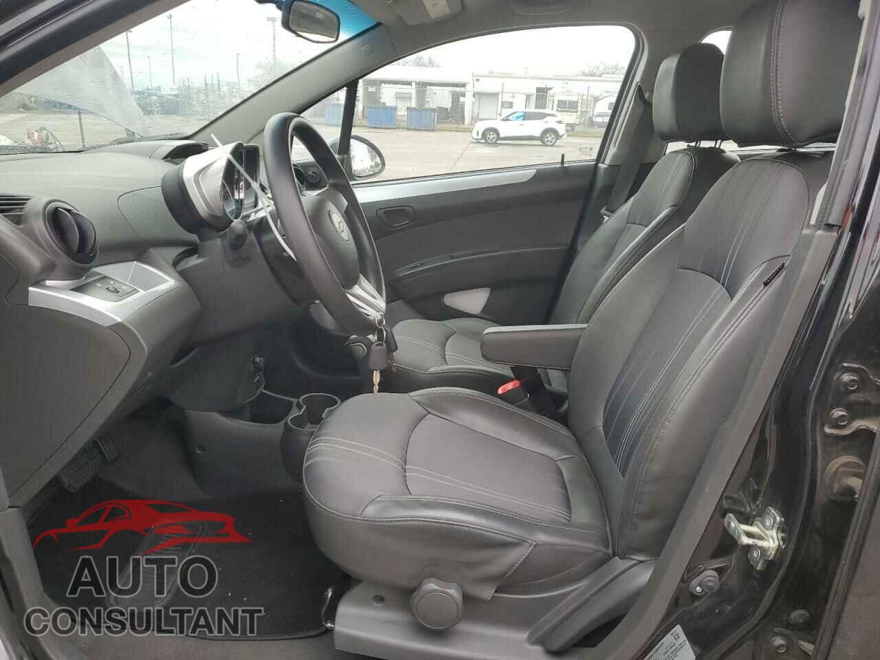CHEVROLET SPARK 2013 - KL8CB6S95DC588237