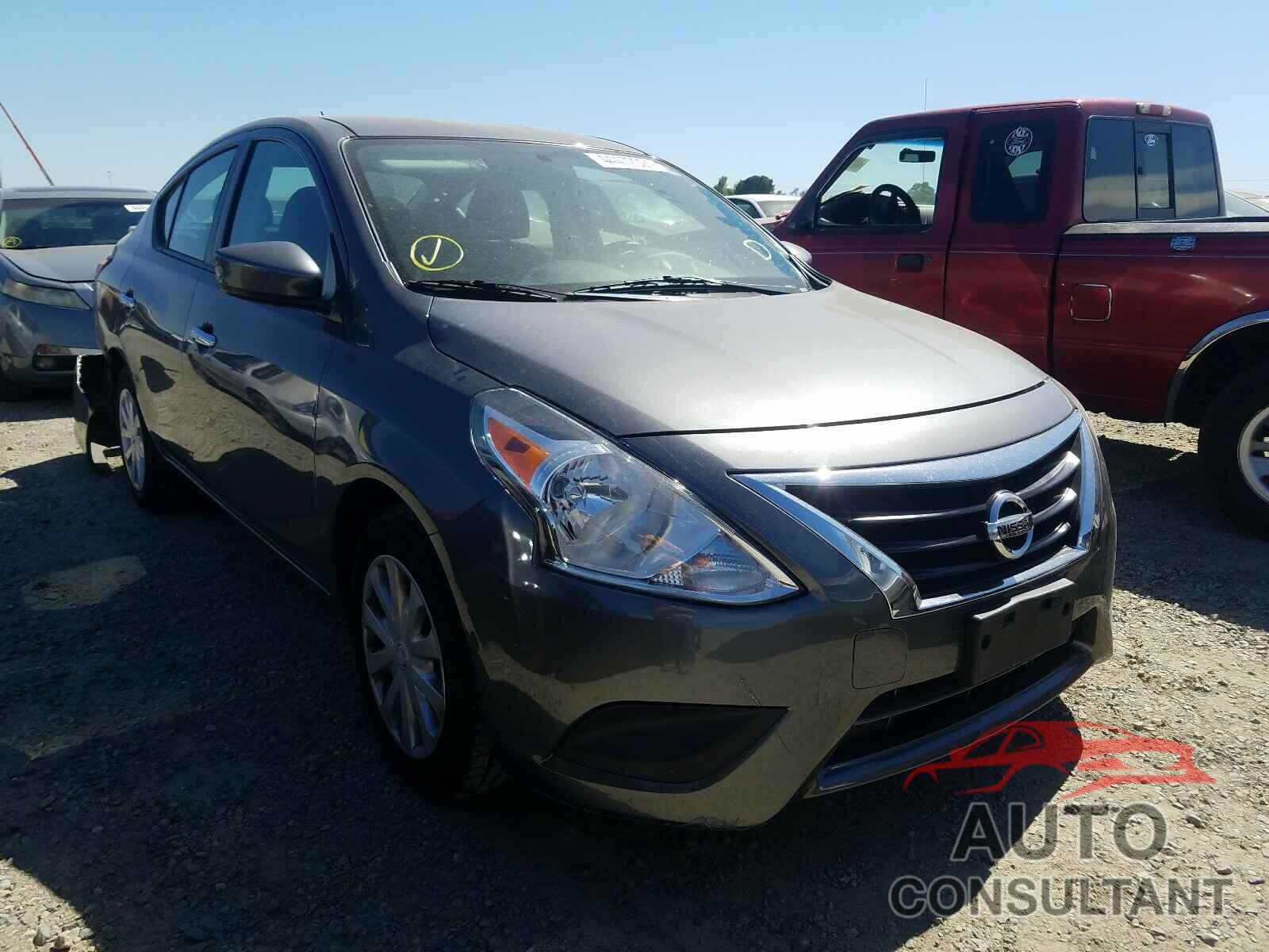 NISSAN VERSA 2017 - 3N1CN7APXHL845443