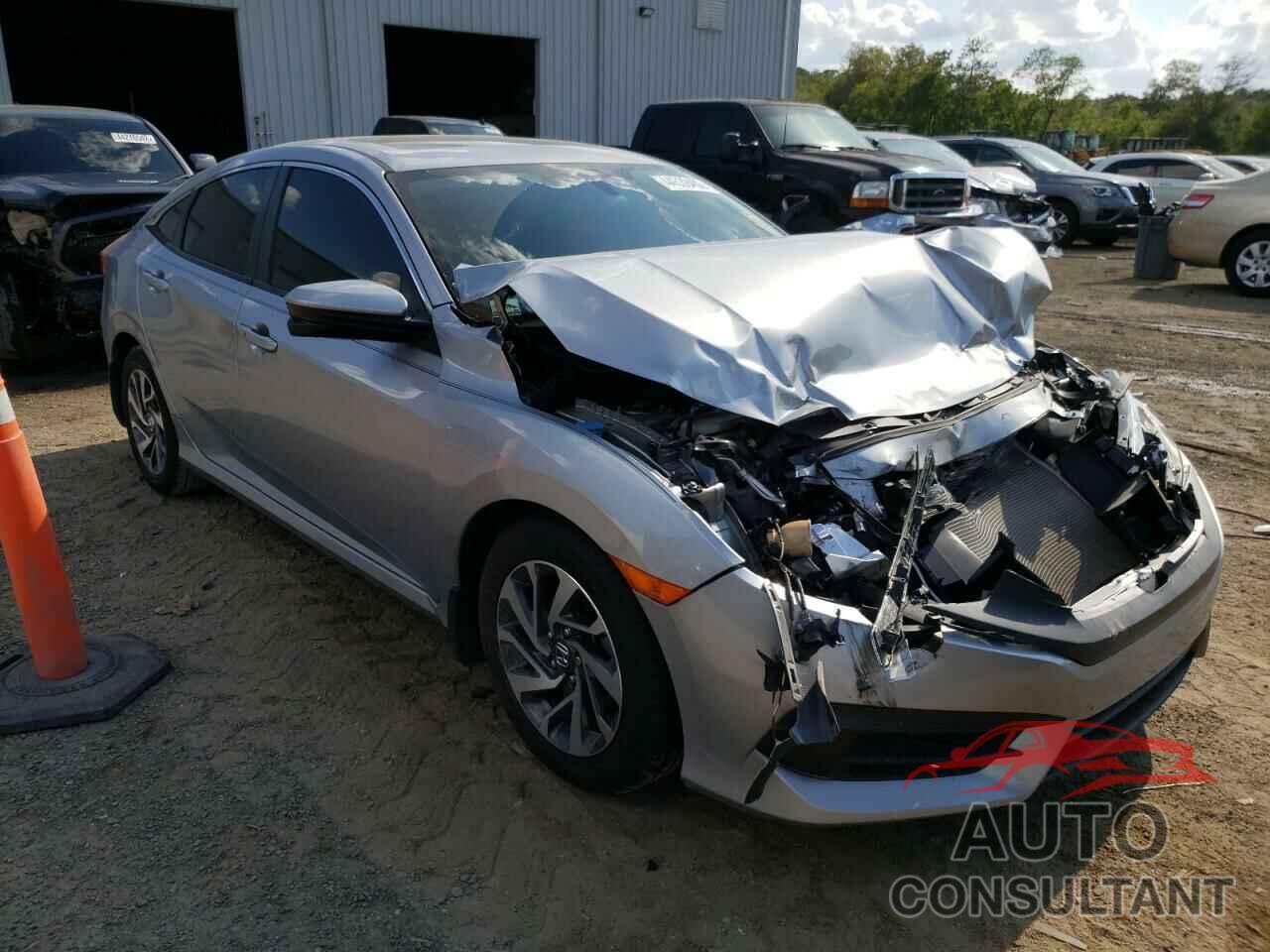 HONDA CIVIC 2018 - 19XFC2F76JE031571