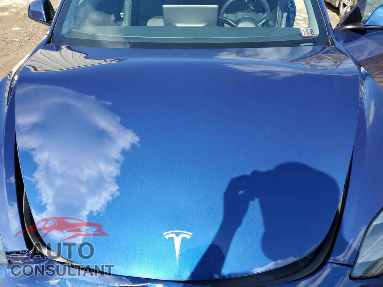TESLA MODEL 3 2023 - 5YJ3E1EA3PF705229