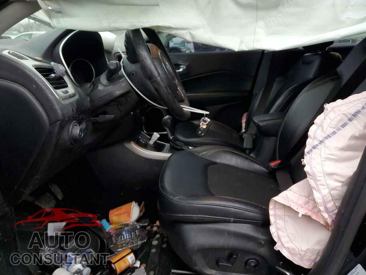 JEEP COMPASS 2017 - 3C4NJDBB2HT640203