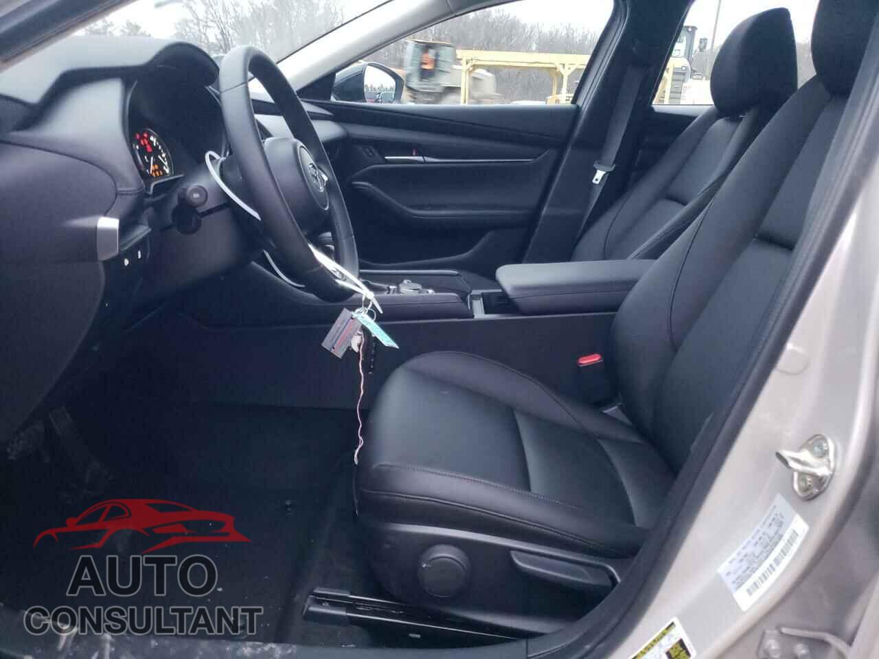 MAZDA 3 SELECT S 2025 - JM1BPABM0S1759092