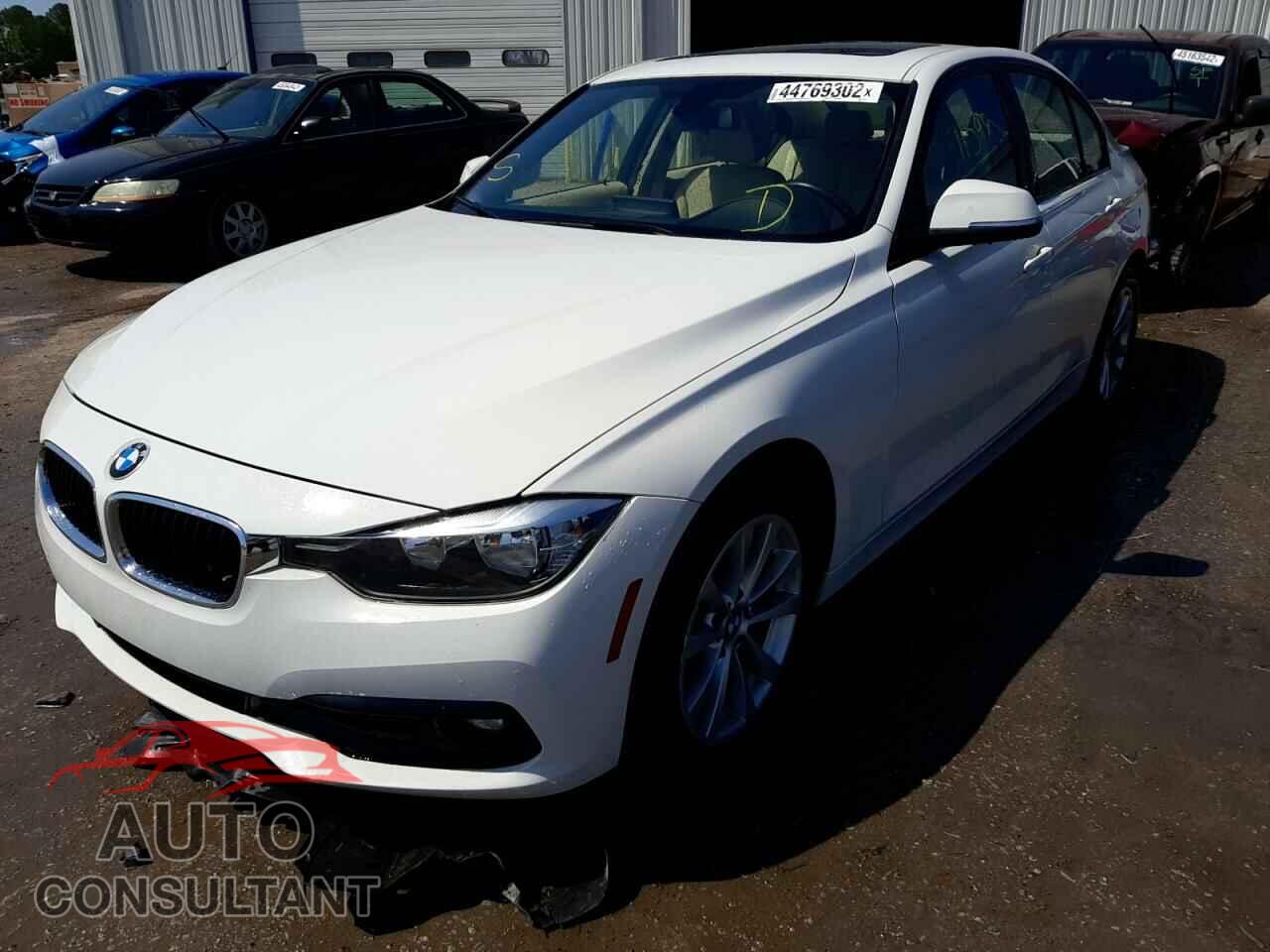 BMW 3 SERIES 2016 - WBA8E1G57GNU11174