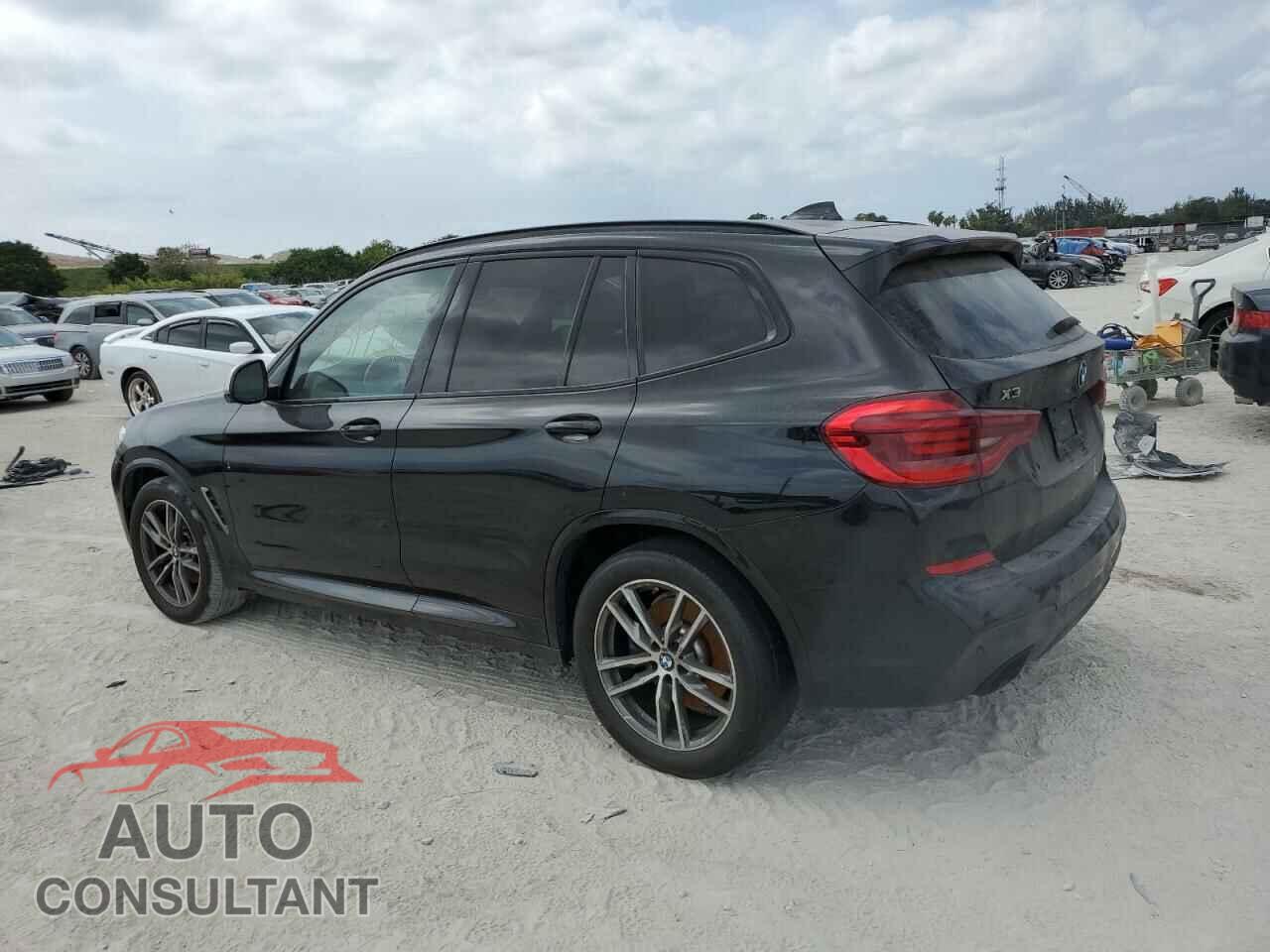 BMW X3 2018 - 5UXTS3C50J0Y98115