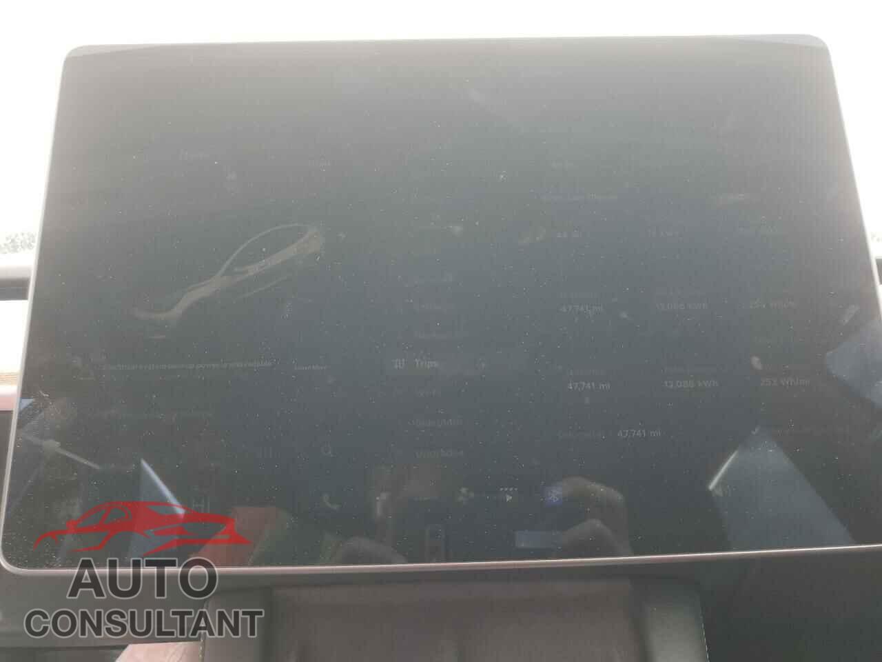 TESLA MODEL 3 2023 - 5YJ3E1EA0PF570341