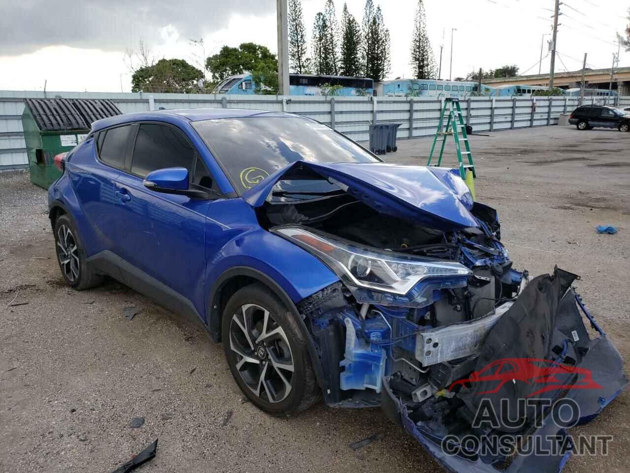 TOYOTA C-HR 2018 - NMTKHMBX5JR018641