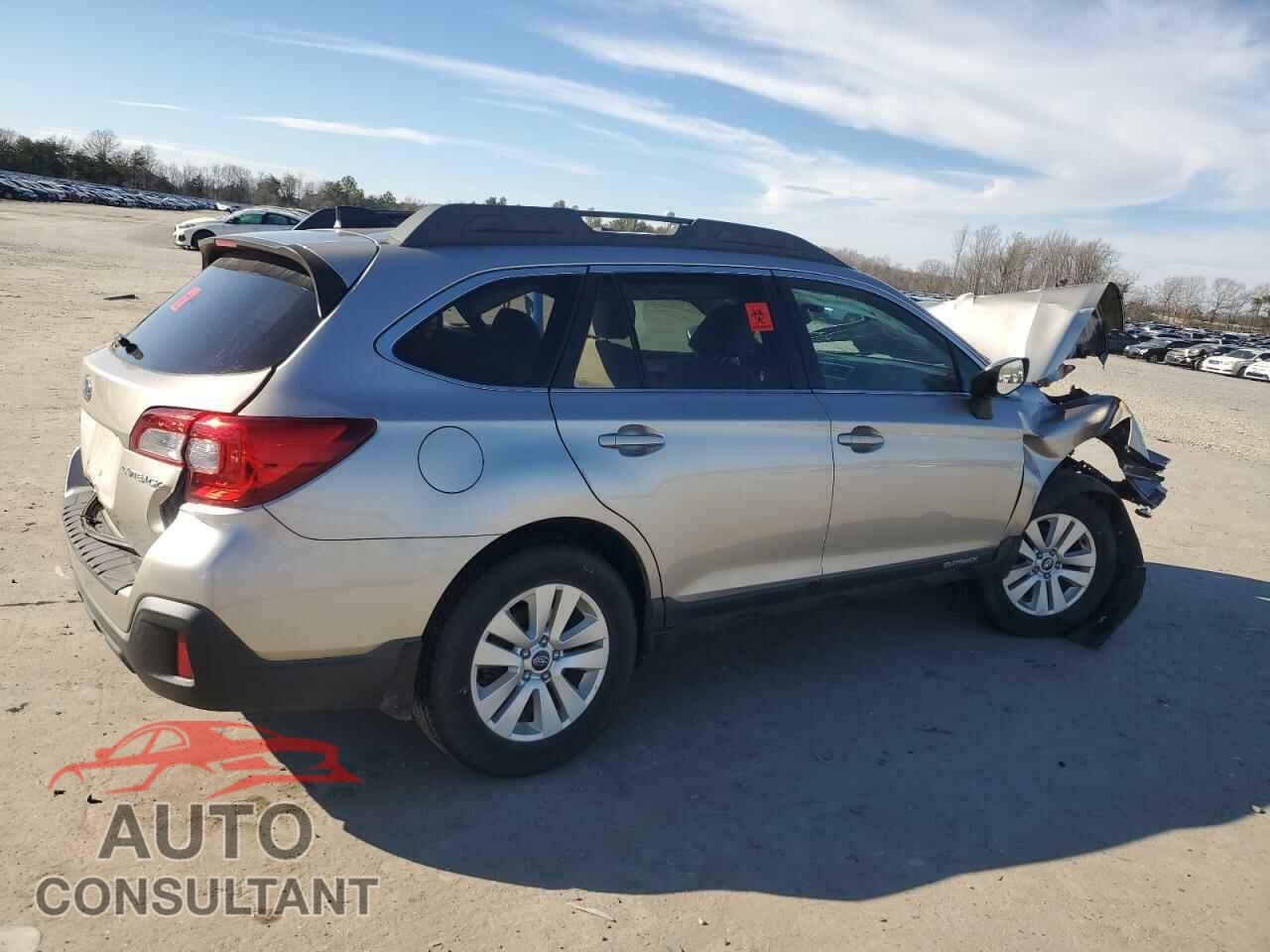 SUBARU OUTBACK 2018 - 4S4BSAFC8J3352989