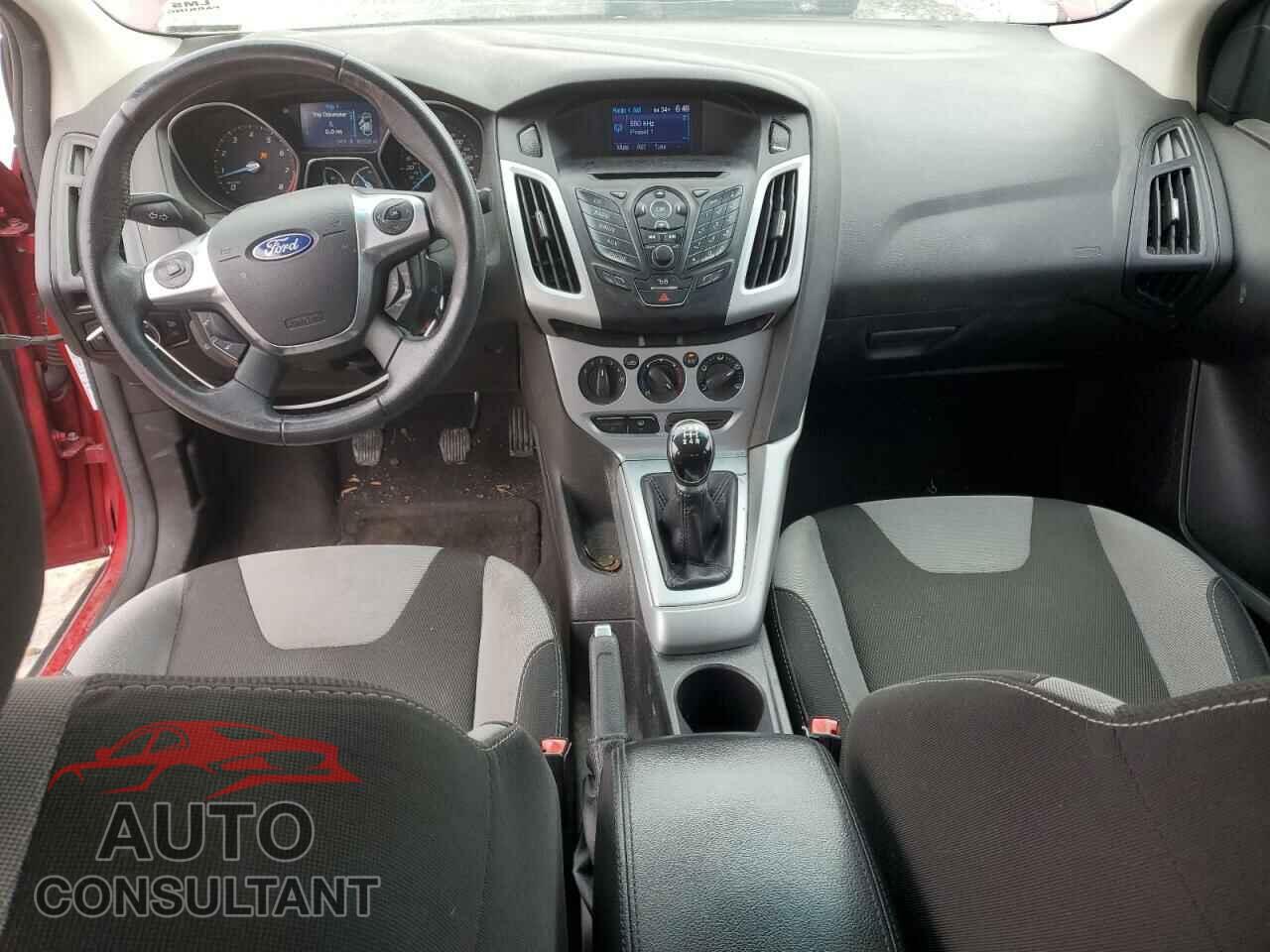 FORD FOCUS 2012 - 1FAHP3F25CL423187