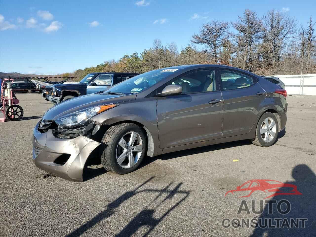 HYUNDAI ELANTRA 2013 - 5NPDH4AE3DH255665