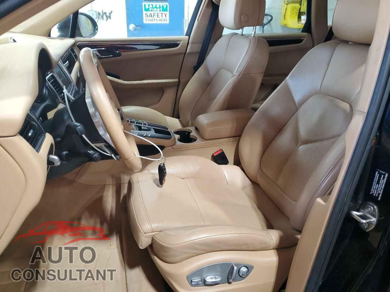 PORSCHE MACAN 2015 - WP1AB2A54FLB71733