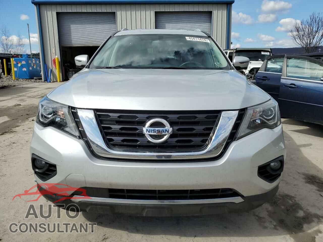 NISSAN PATHFINDER 2019 - 5N1DR2MM9KC636204