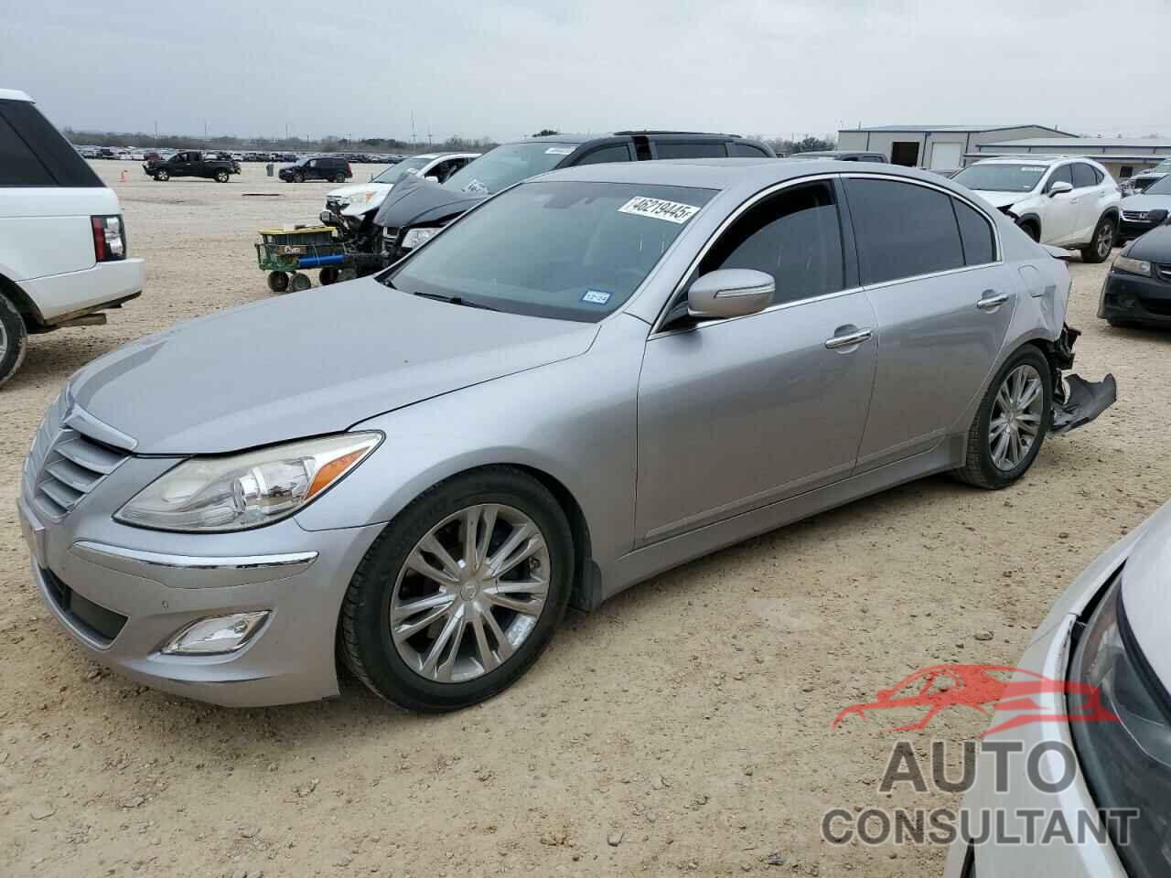 HYUNDAI GENESIS 2012 - KMHGC4DD7CU200814