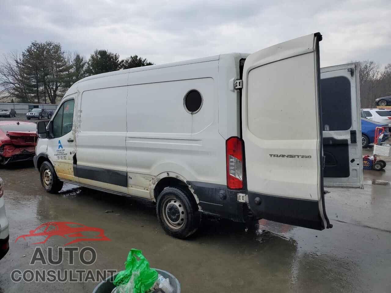 FORD TRANSIT 2019 - 1FTYR2CM0KKA73847