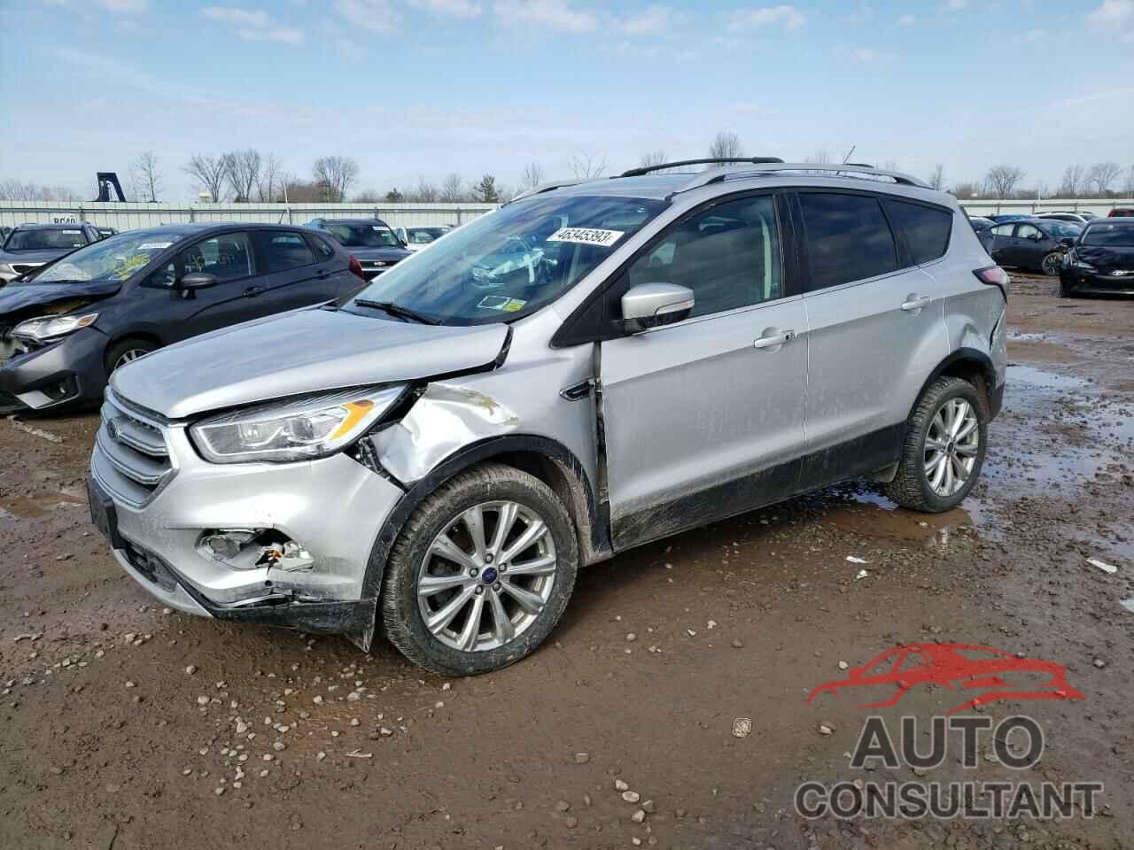 FORD ESCAPE 2017 - 1FMCU9J96HUE11745