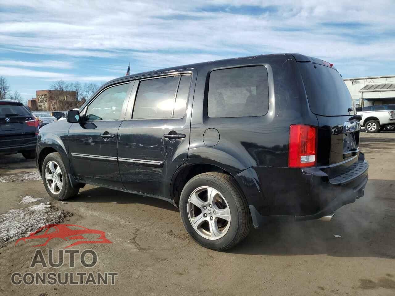 HONDA PILOT 2013 - 5FNYF4H73DB043975