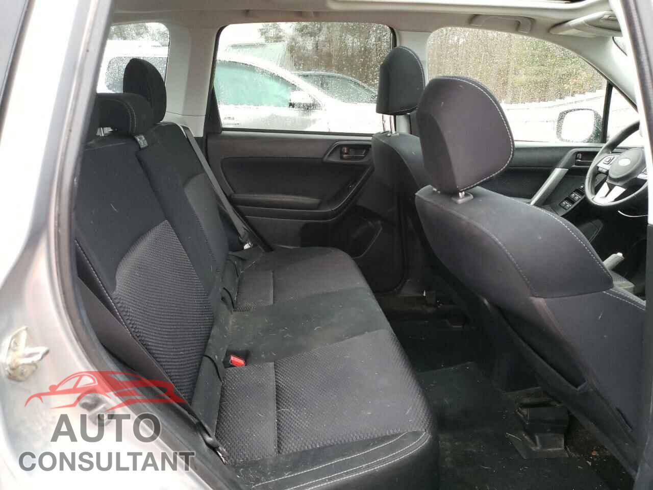 SUBARU FORESTER 2017 - JF2SJAGC4HH463477